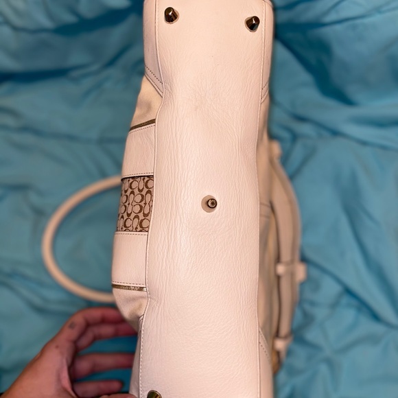 Authentic COACH purse. Vintage - Picture 6 of 6